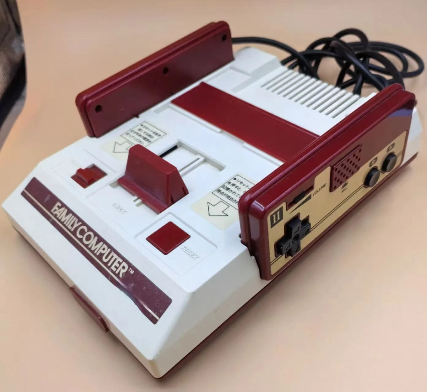 NesRgb Fc and Original Shell Version 83, 84, 89 Famicom Perfect Matching Classic Video nostalgic fc  retro Game Console machine