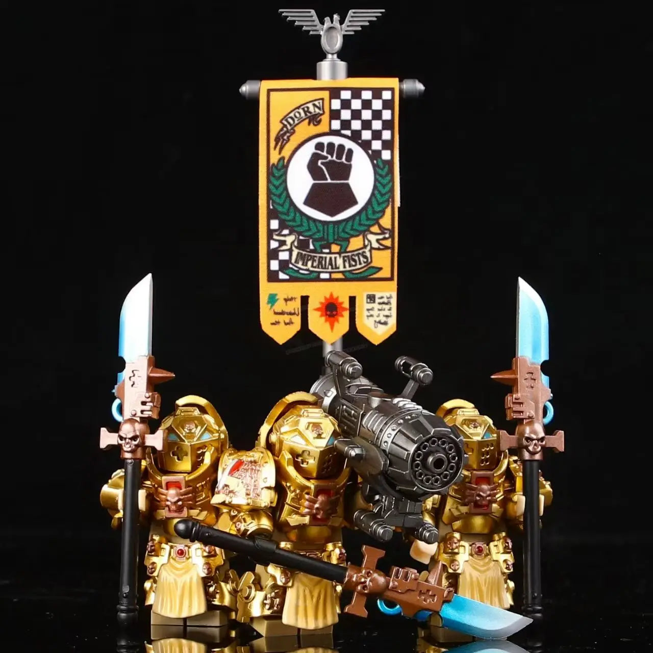 Creative Roman Warrior Brick Man Robot Model Hobby Children's Puzzle Toy Gift for Children's Holiday Gift Collection Decoration