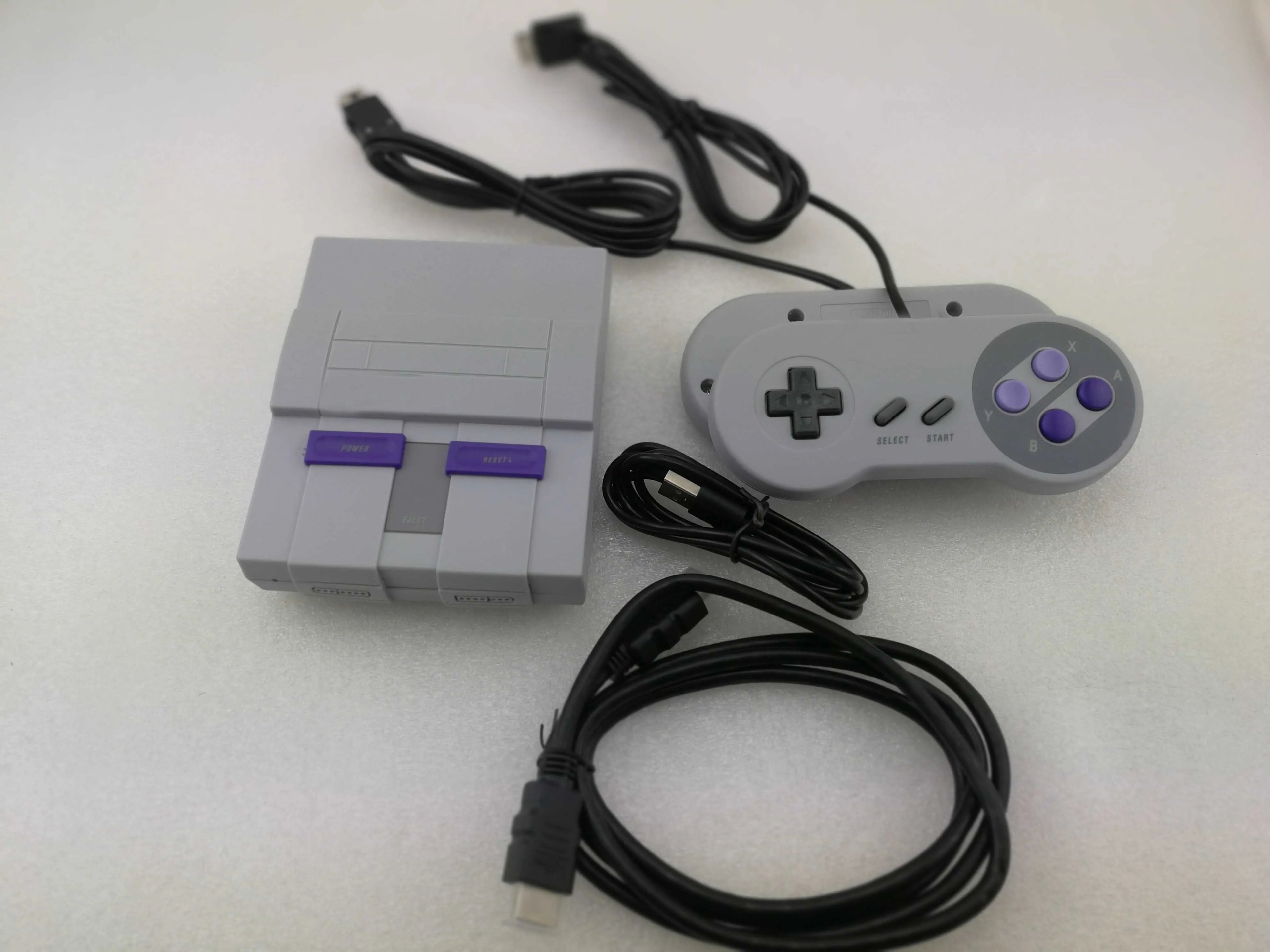 16-bit SNES MINI Game Console U.S. Version w/30 Games & Support for Tf Card