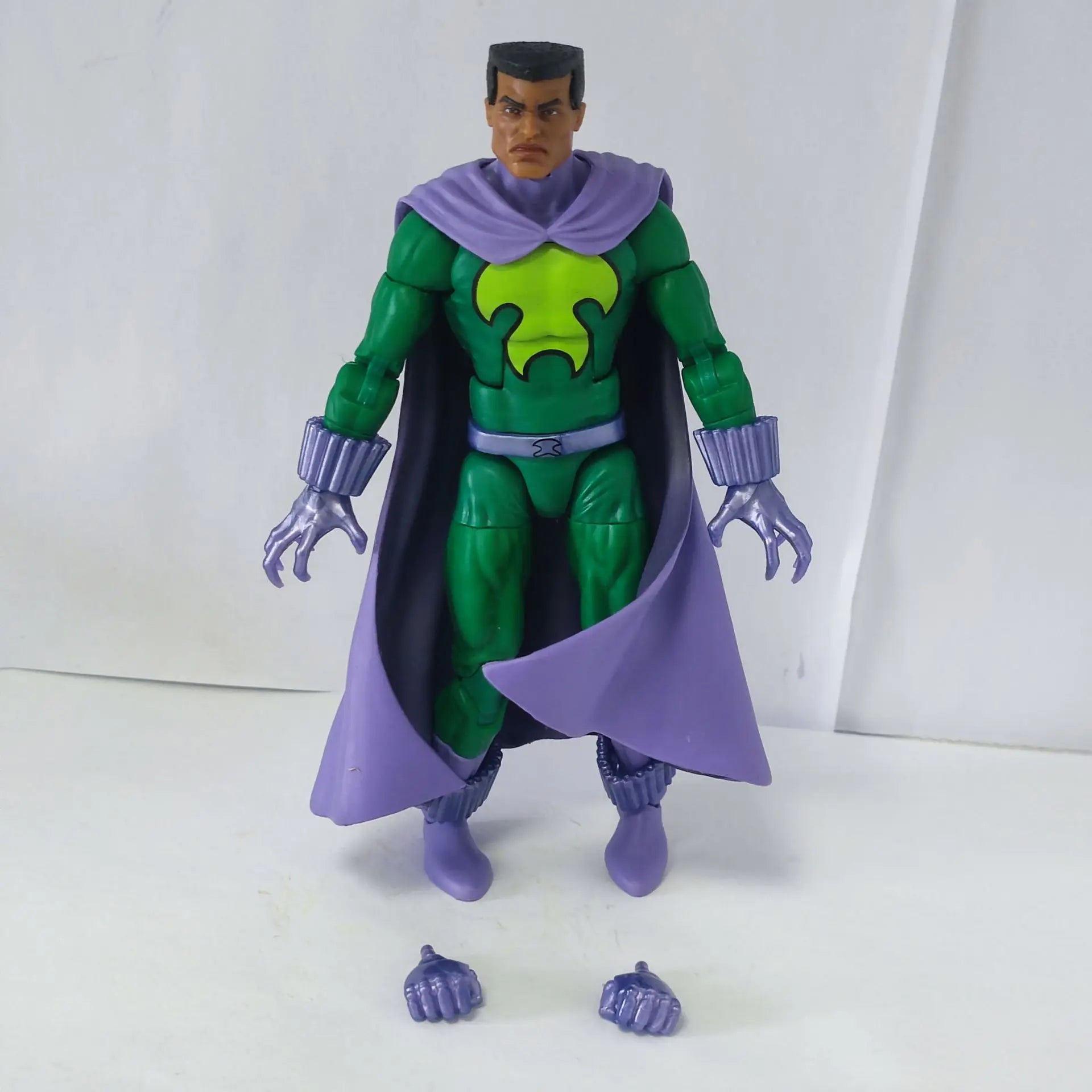 Marvel Legends Spiderman Retro Series Prowler Exclusive 6" Action Figure