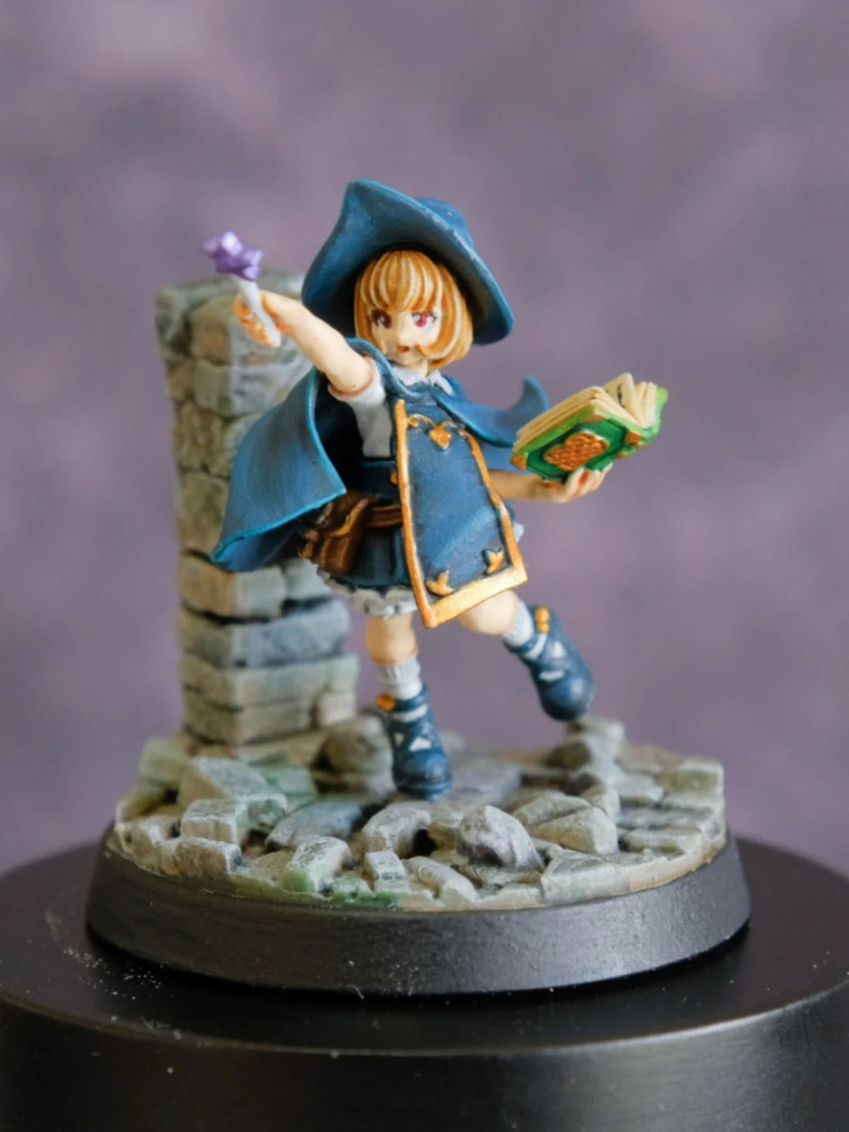Japanese anime cartoon character third-party model dragon and dungeon dnd