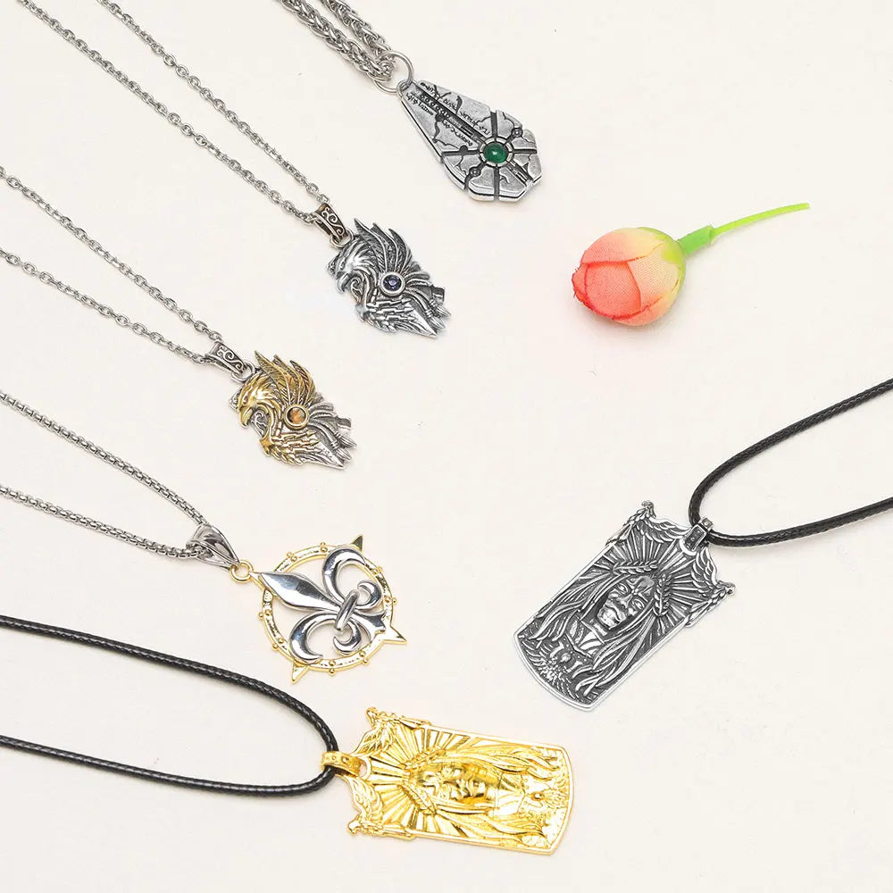 Game Warhammer 40K Peripheral Pendant Necklace Hip-Hop Punk Men Sweater Chain Fashionable Jewelry Accessories Gift For Friends